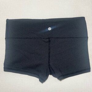 Lululemon High-Rise Short